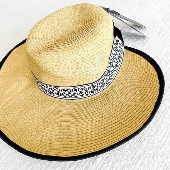 Karl Lagerfeld beach hat. - Picture 5 of 13